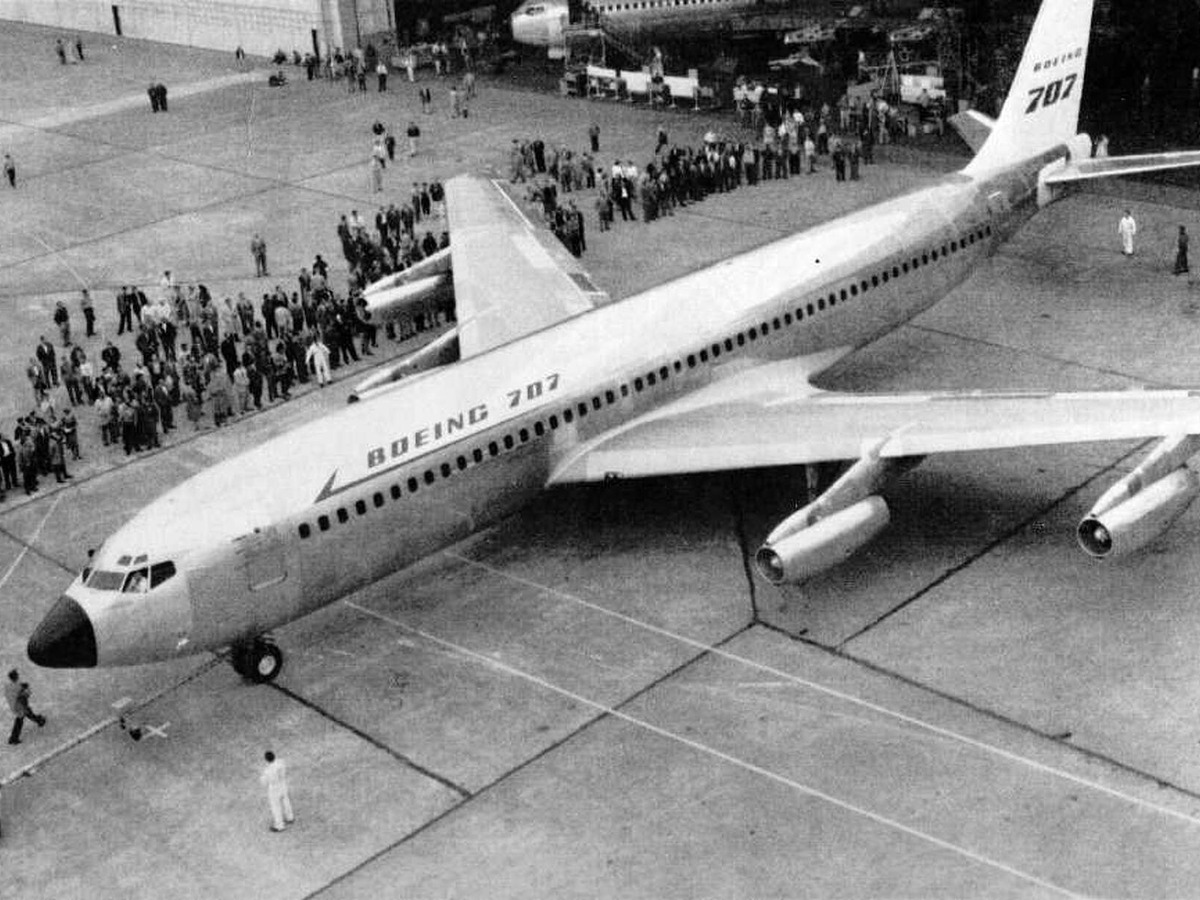 Boeing 707